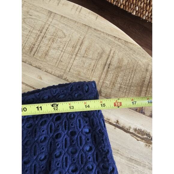 J. Crew Eyelet Mini Skirt Women's Size 4 Navy Blue Cotton Preppy Coastal - Picture 3 of 6